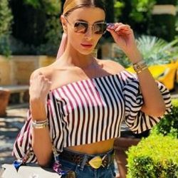 Özge Ulusoy sevgilisiyle tatilde