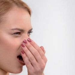 Ağız kokusunu önlemek için dikkat edilmesi gerekenler