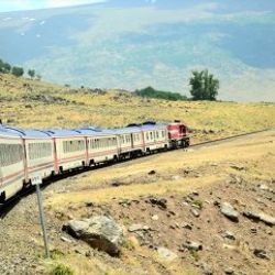 Vangölü Ekspres'te yaz tatili yoğunluğu