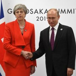 G20'de May Putin'e sert mesajlar verdi