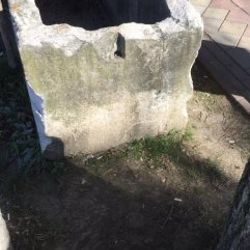 Amasra'daki tarihi lahit yok olup gidiyor