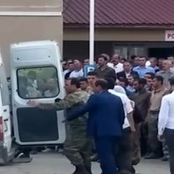 Bitlis'te minibüs şarampole uçtu