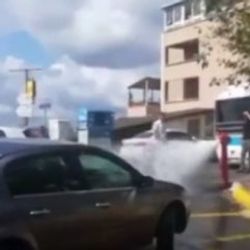 Patlayan su borusundan faydalanan sürücüler