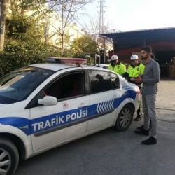 Esenyurt’ta minibüs sürücülerine uygulama yapıldı