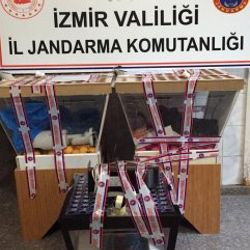 İzmir'de kumar oynatan çay ocakları denetlendi