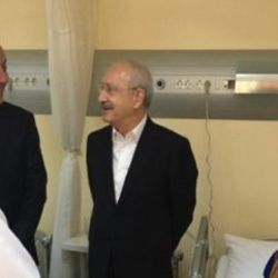 Kılıçdaroğlu, Muharrem İnce'nin annesini ziyaret etti