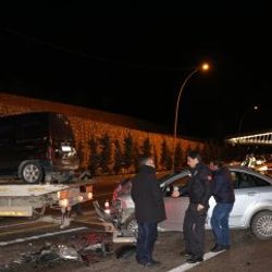 Konya'da otomobil, hafif ticari araçla çarpıştı: 4 yaralı