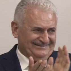 Binali Yıldırım'ın duygusal anları
