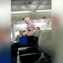 Uçakta koronavirüs şakası yaptı, gözaltına alındı