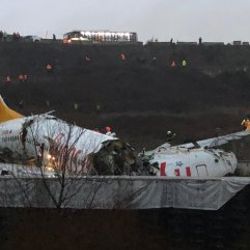 Sabiha Gökçen'de uçak pistten çıktı