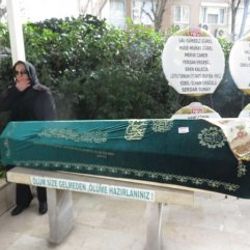 Kazada hayatını kaybeden Alev Gençoğlu toprağa verildi
