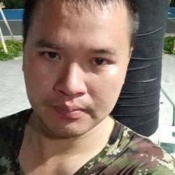 Tayland’da bir asker sivillere ateş açtı