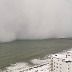 Artvin'de deniz üzerinden gelen kar fırtınası