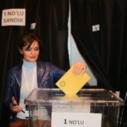 Canan Kaftancıoğlu yeniden İstanbul İl Başkanı seçildi