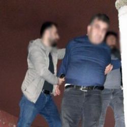 Kendilerini polis olarak tanıtan dolandırıcılar yakalandı