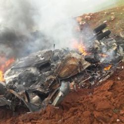 Esad rejimine ait helikopter düşürüldü