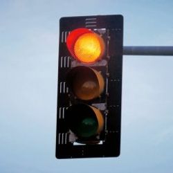 Hindistan'dan trafikteki korna sesini azaltacak ilginç fikir