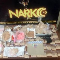 Keşan'da uyuşturucu operasyonu: 2 tutuklama
