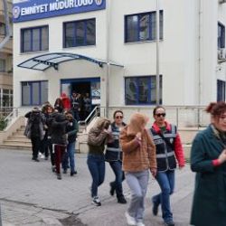 Yalova'da fuhuş operasyonu: 50 şüpheli gözaltına alındı