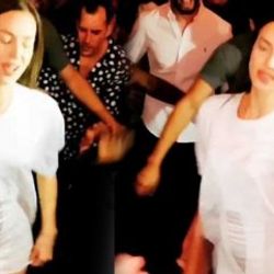 Irina Shayk'tan kalça dansı