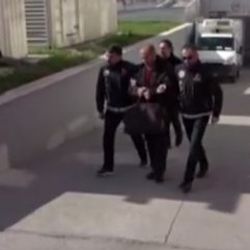 İranlı bağırsağından çıkan uyuşturucuyu kabul etmedi