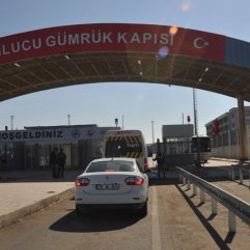 İran'a komşu ülkeler sınır kapılarını kapattı