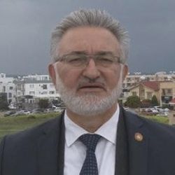 Kıbrıs Türkü bilim insanından koronavirüs tedavisi