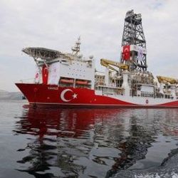 Üçüncü sondaj gemisi yakında Türkiye'de olacak