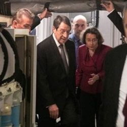 Rumlarda Fransız gemisi ve ABD üssü sevinci