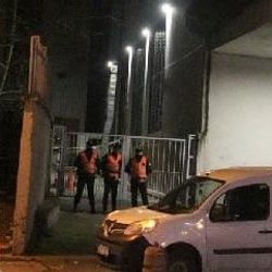 Şişli'de AVM'nin çatı katından düşen şahıs öldü