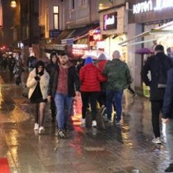 Sağanak yağış İstanbul'da etkili oluyor