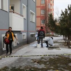 Erzurum'da bir binanın penceresinden düşen kadın öldü