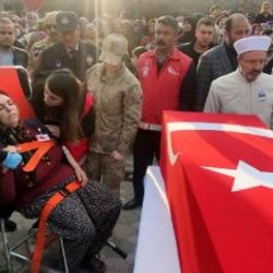 Osmaniye şehidini uğurladı