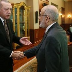 Karamollaoğlu'ndan Erdoğan'a başsağlığı telefonu