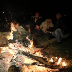 Göçmenlerin sınırdaki bekleyişi sürüyor
