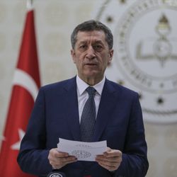 Milli Eğitim Bakanı: Okullar 1 Haziran'da açılabilir