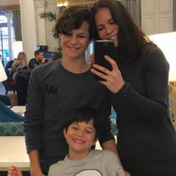 Ebru Şallı, oğlu Pars için donör oldu