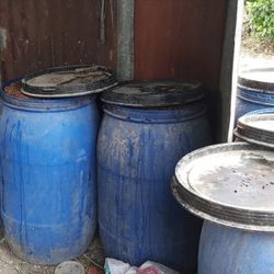 Adana'da bin 200 litre sahte içki ele geçirildi