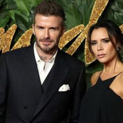 Victoria Beckham, güldü