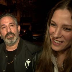 Serenay Sarıkaya, Cem Yılmaz ile fotoğrafını paylaştı
