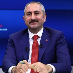 Adalet Bakanı Abdulhamit Gül'den Kudüs şiiri