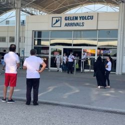 Antalya’ya ilk turistler geldi