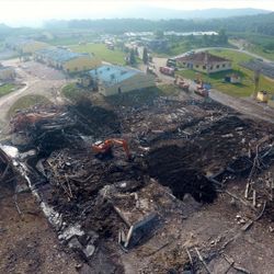 Patlama yaşanan havai fişek fabrikasında acı bekleyiş