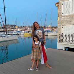 Demet Akalın, 4 Euro'luk oyuna geldi
