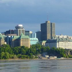 Ottawa'da iki gecelik rezervasyona 100 dolar hediye kartı