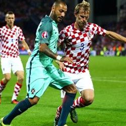Euro 2016'da Portekiz Hırvatistan'ı uzatmalarda eledi
