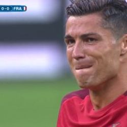 Ronaldo final maçında gözyaşlarına hakim olamadı