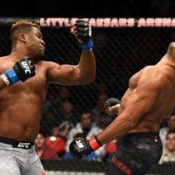 Ngannou, Alistair Overeem'ı ilk rauntta nakavt etti - İZLE