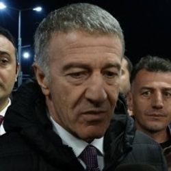 Ahmet Ağaoğlu'ndan hakem kararlarına tepki
