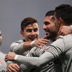Juve zirvede farkı 11 puana çıkardı